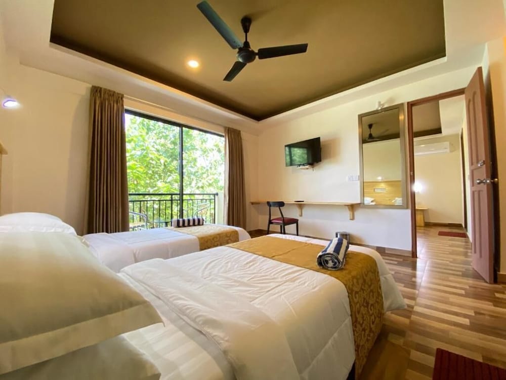 Family Suite With Sea View And Balcony photo 1