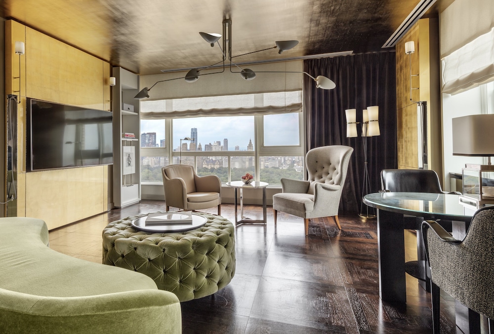 Suite (Central Park)
