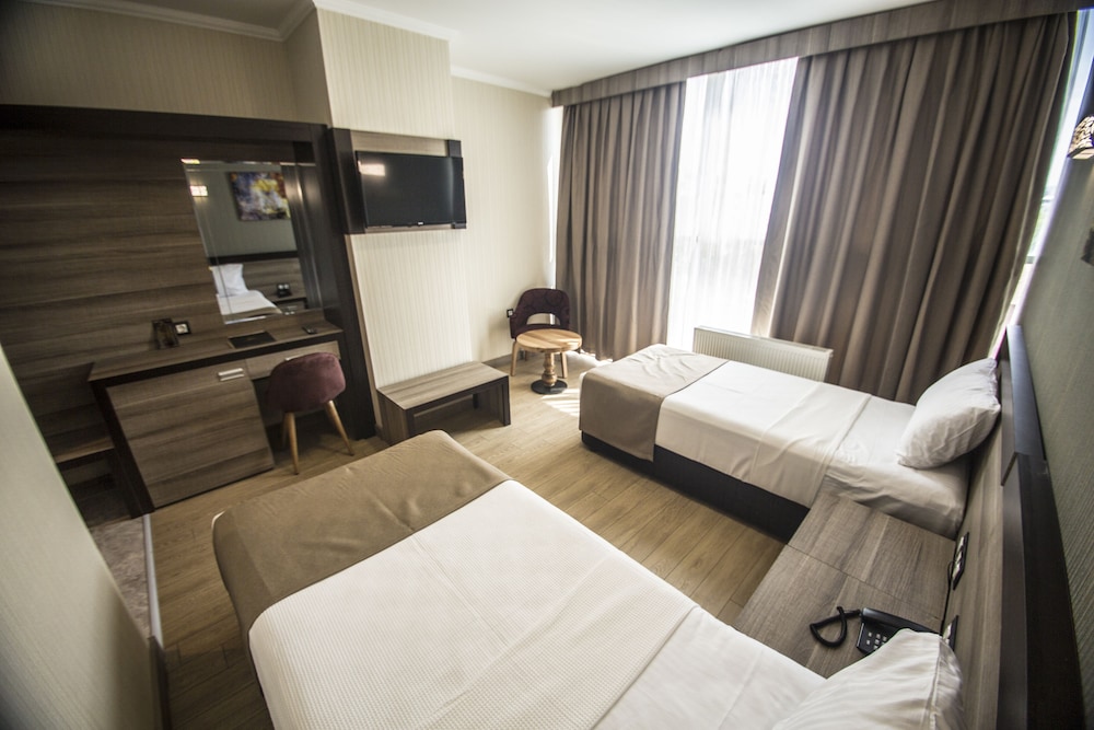 Standard Double Room, Smoking photo 2