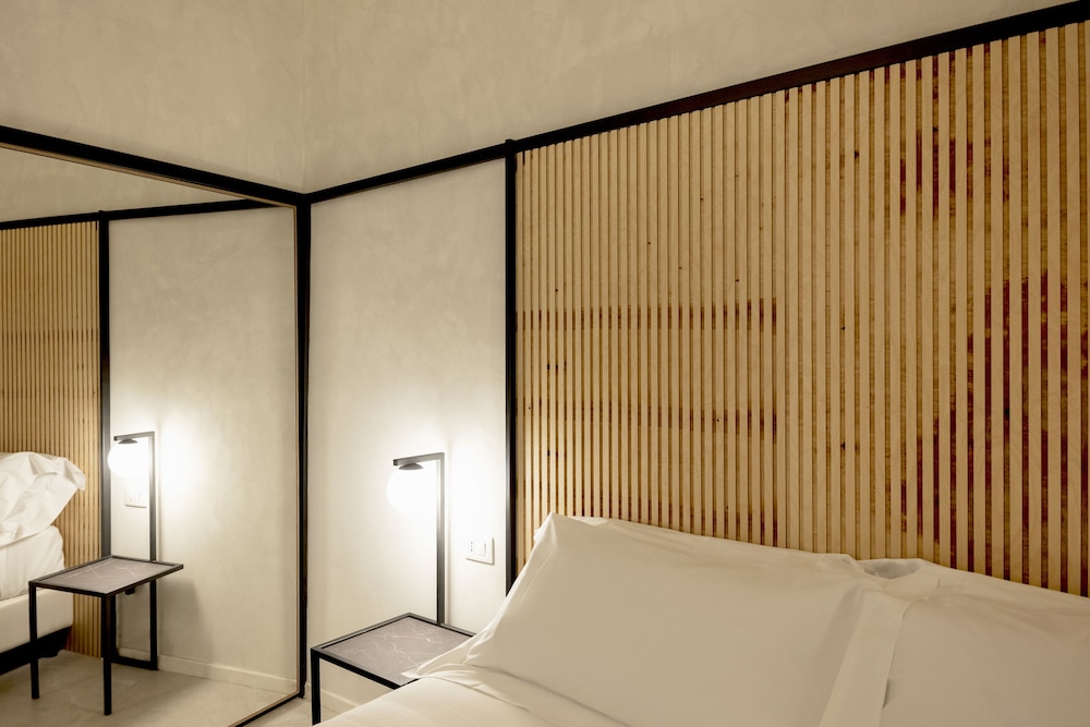 Executive Studio Suite