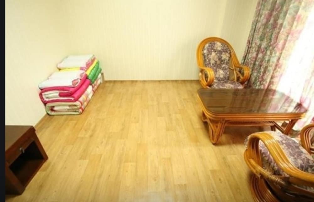 Traditional Room (Ondol) photo 3