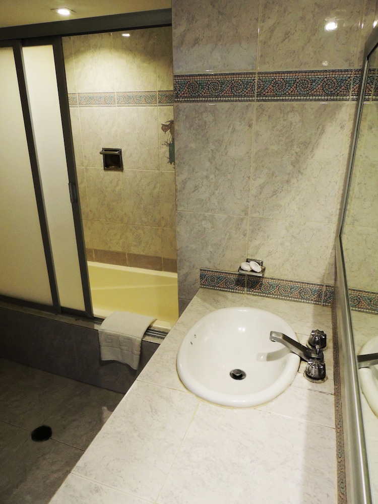 Standard Room, Street View - Photo 14