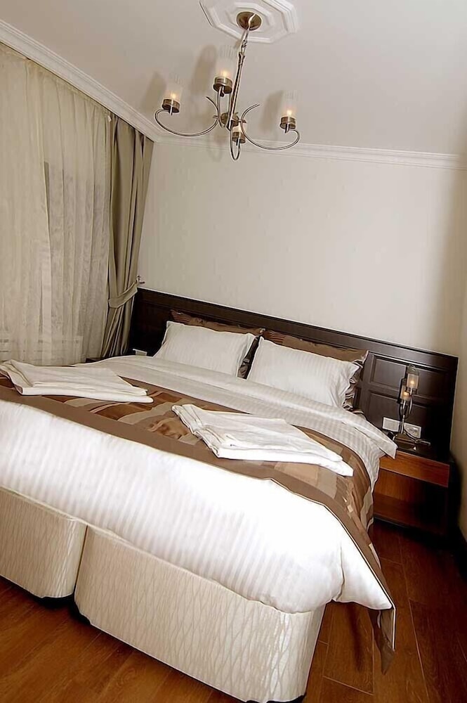 Deluxe Apartment (No:14) photo 1