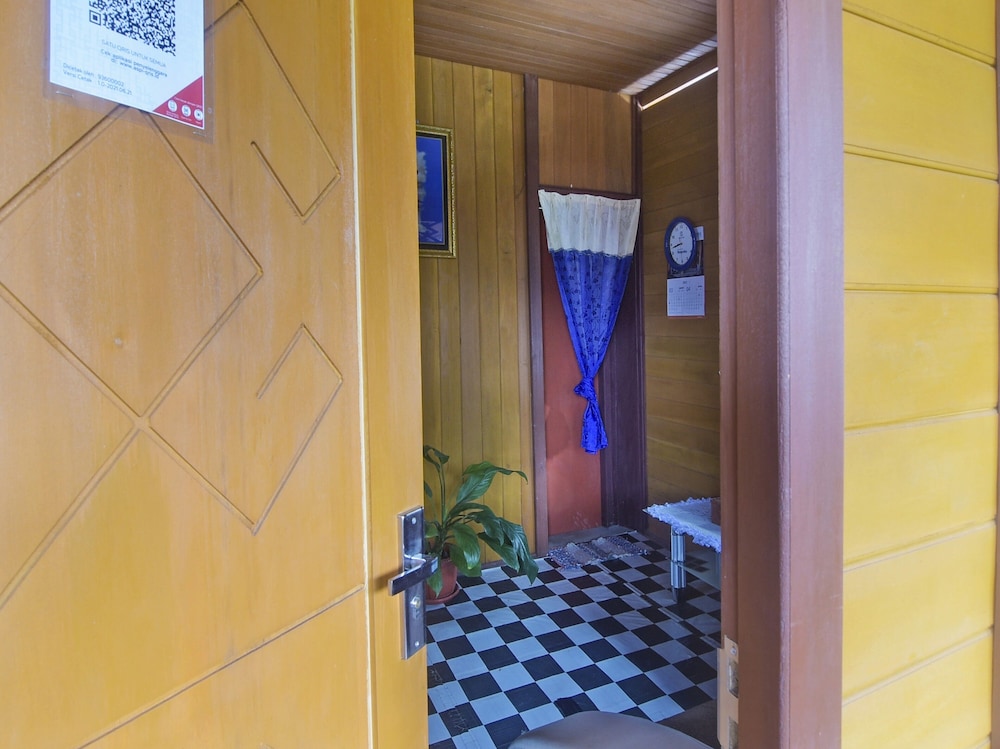 Deluxe Double Room - Photo 7