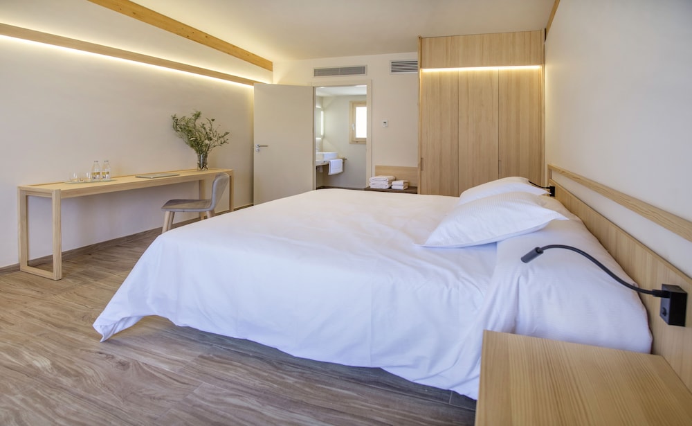 Double Room, Terrace, Mountain View photo 3