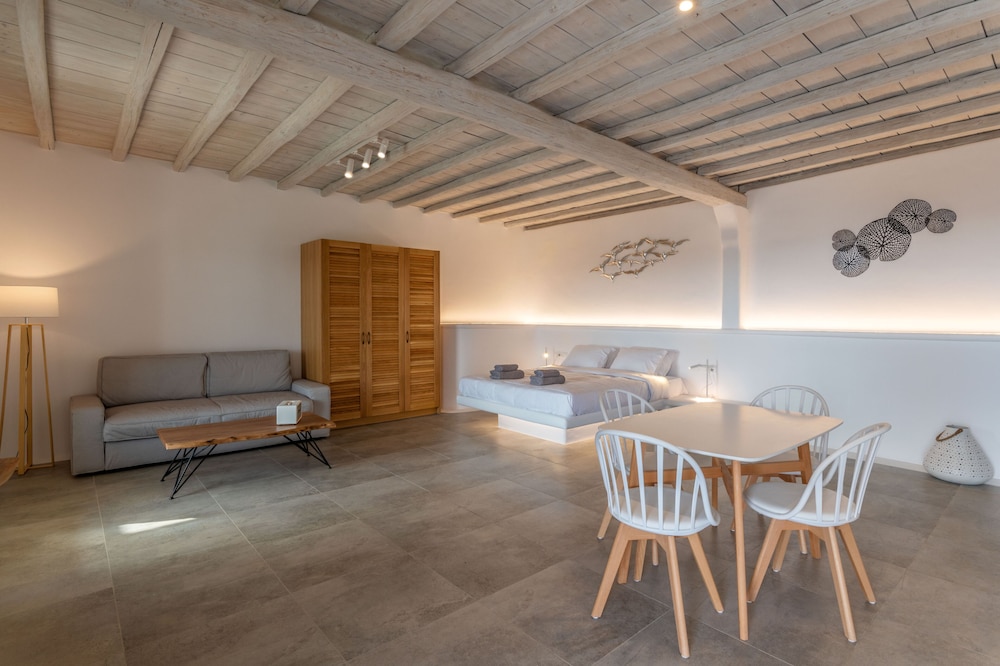 Mykonos Divino 4 - Sea View Studio with private pool