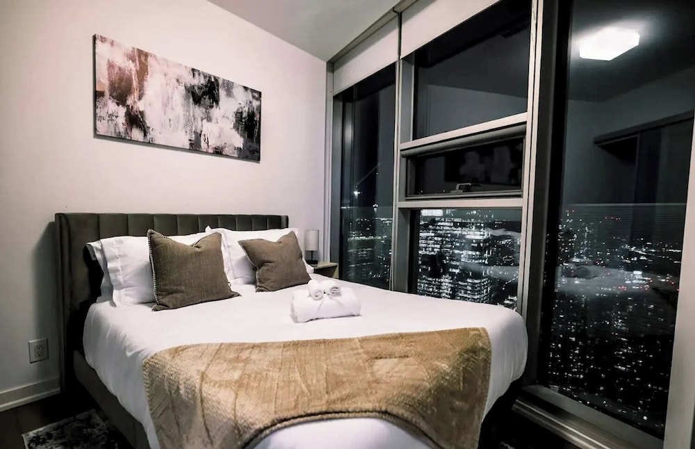 Presidential Suite, City View