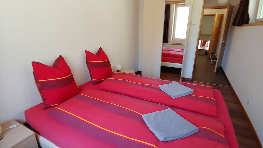Double Room (Wyler)