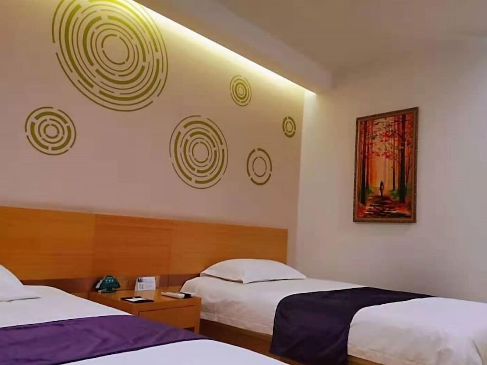 Business Twin Room photo 2