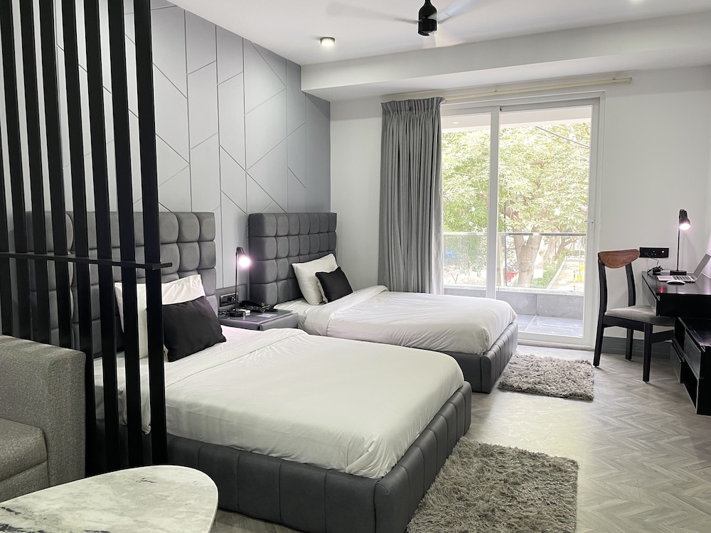 Family Apartment, 2 Twin Beds, Kitchen photo 2