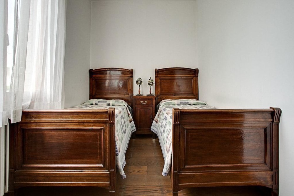 Standard Room, 2 Twin Beds photo 1