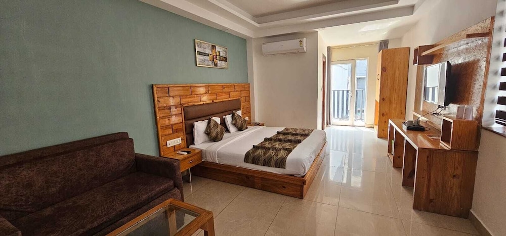 Premium Double Room