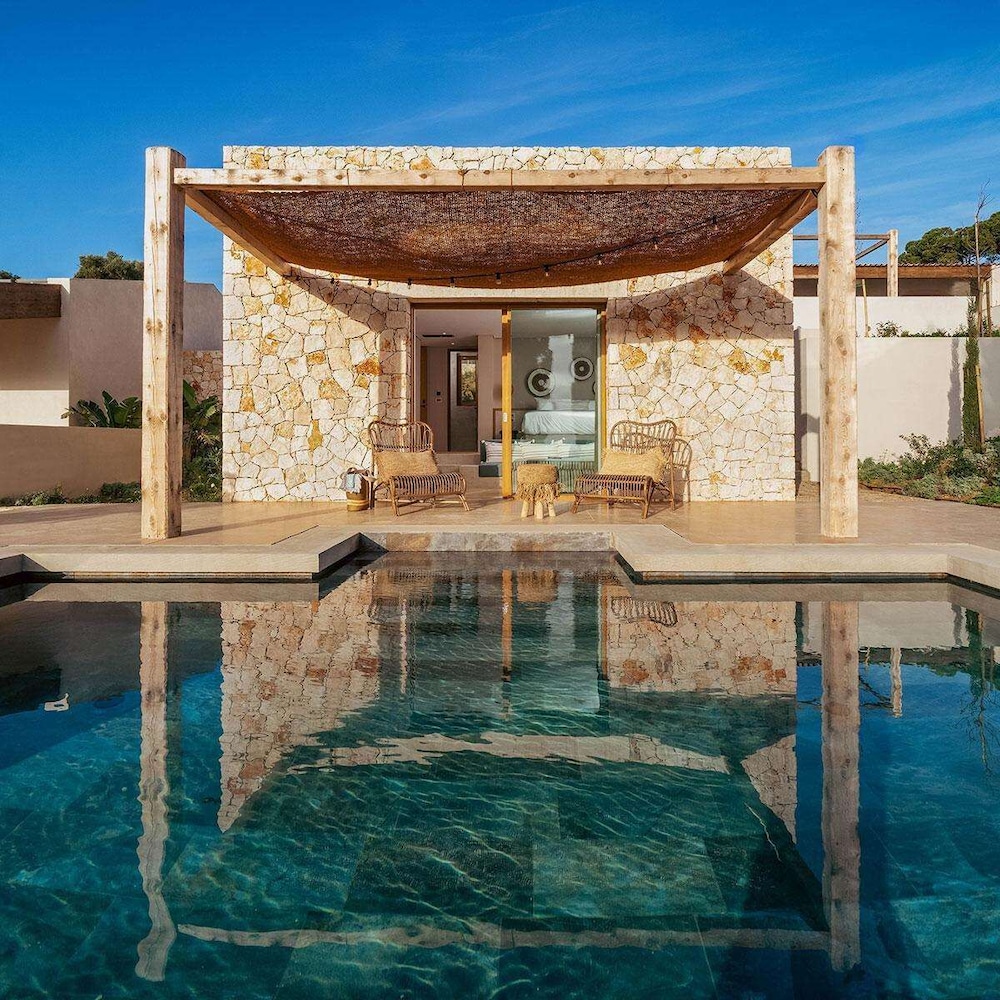 Ammos Sea View Suite with Private Pool photo 2
