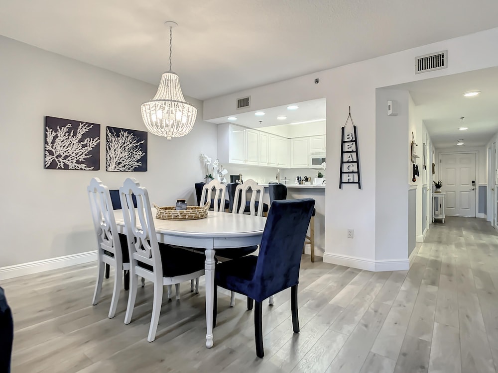 Take in the Gorgeous Sunset in This Beautiful 3 2 Condo Located in Bldg 10at Oceanwalk Ow10-205, Photo 10