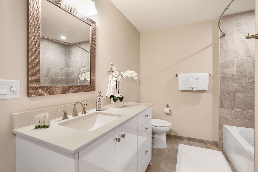 Exclusive Condo, 2 Bedrooms