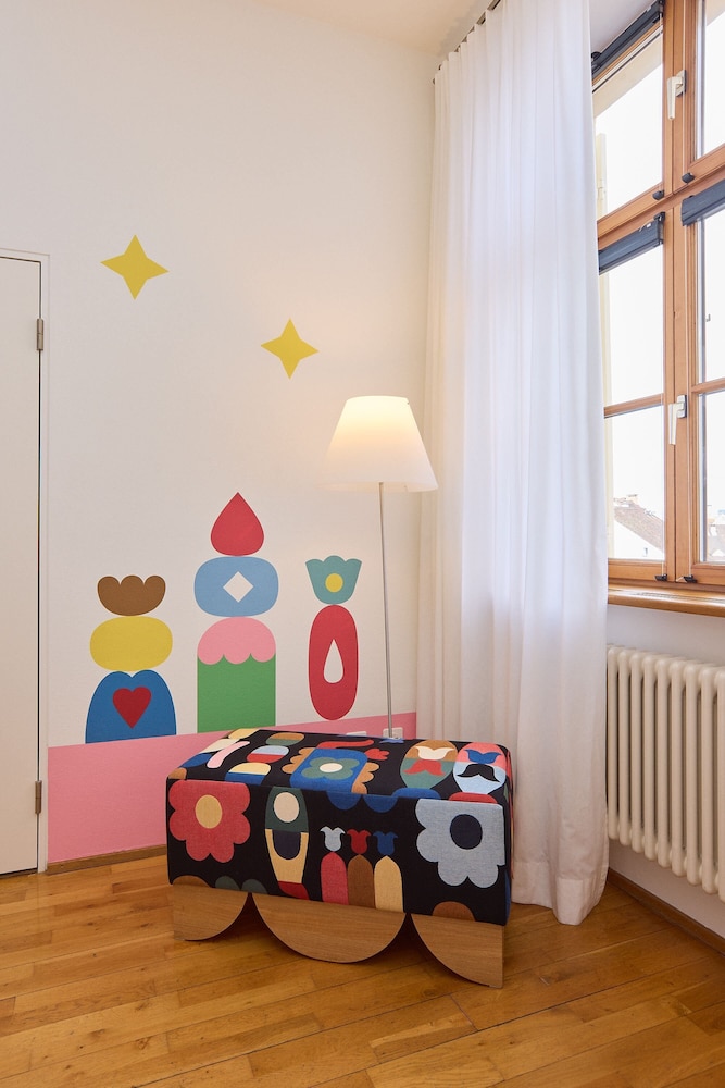 Double Room (Art) - Photo 7