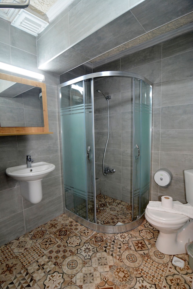 Standard Triple Room photo 2