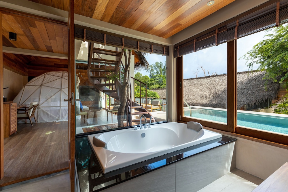 Tree Pool Villa - Photo 7