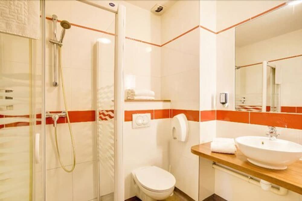 Comfort Quadruple Room, 2 Bedrooms - Photo 4