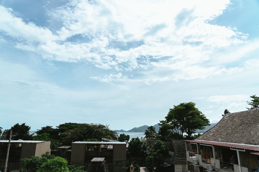 Premier Pool Villa Seaview (RoundTrip Airport Transfer). - Photo 6