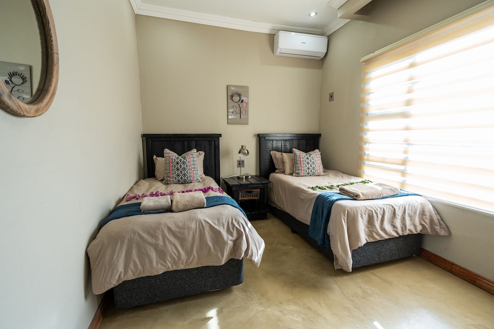 Family Apartment photo 3
