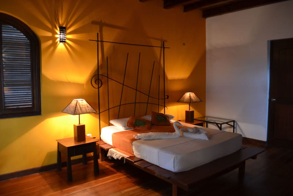 Deluxe Double Room, 1 Bedroom, Lake View photo 3