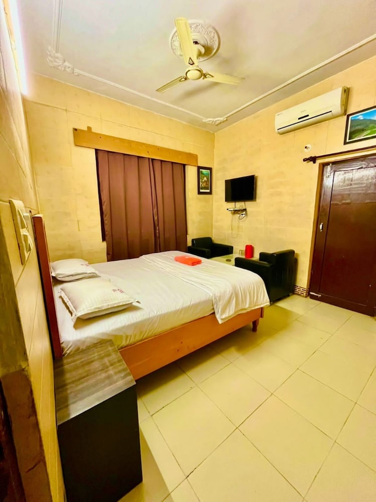 Deluxe Double Room - Photo 4