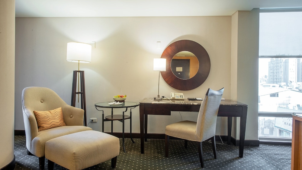 Classic Suite - Photo 7