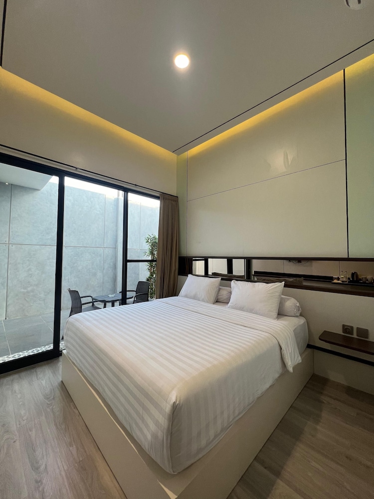 Double Room, Non Smoking, Balcony photo 1