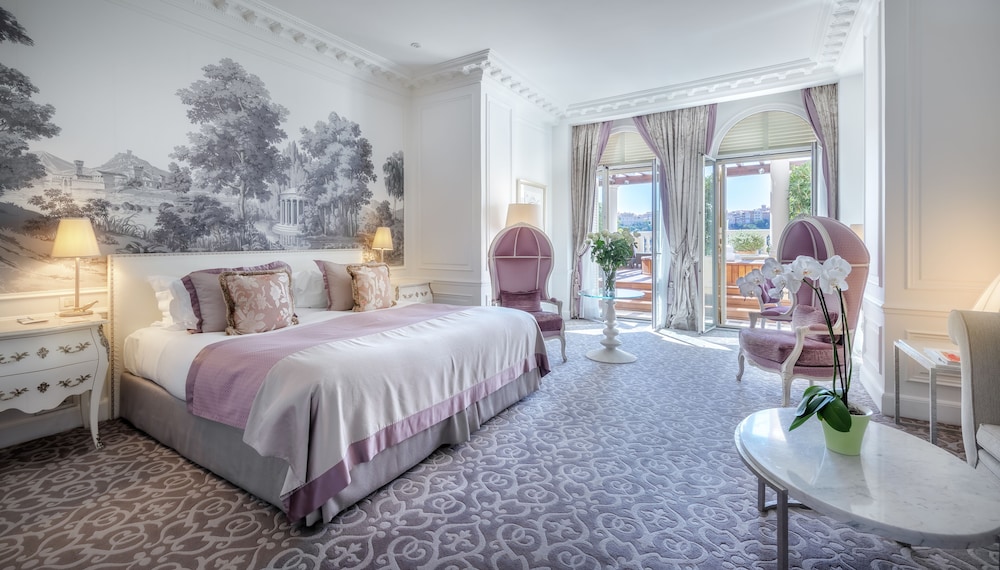 Junior Suite, sea view with Jacuzzi