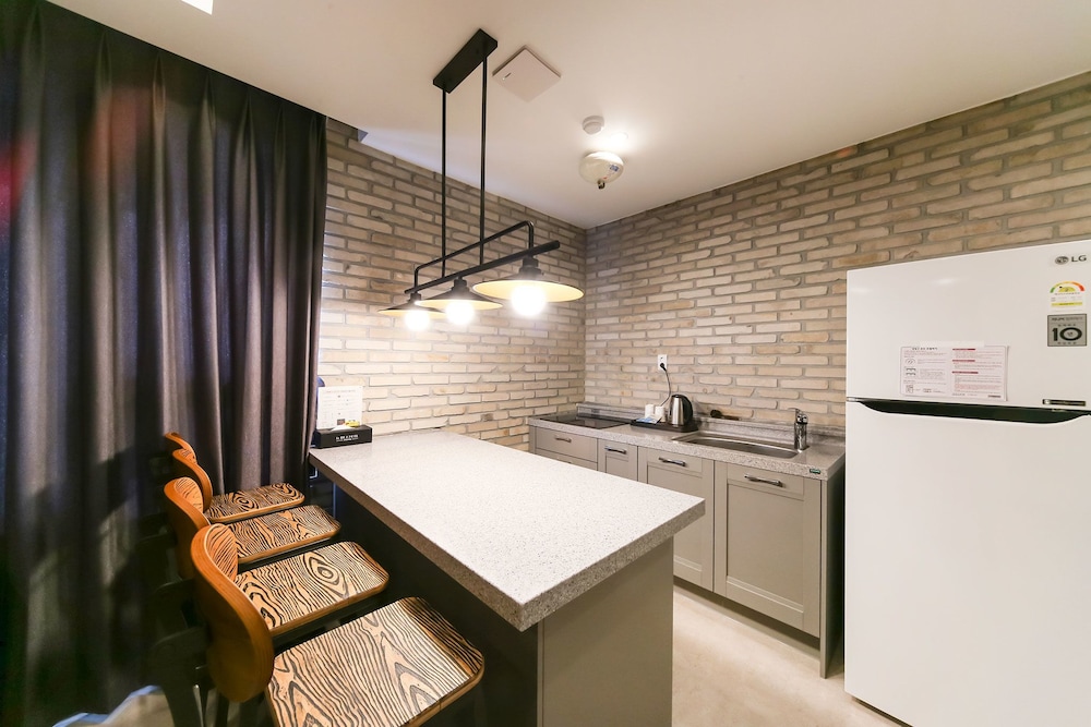 Penthouse - Photo 8