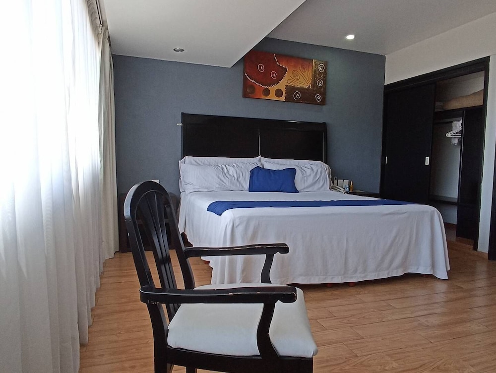 Standard Double Room, 1 King Bed photo 1