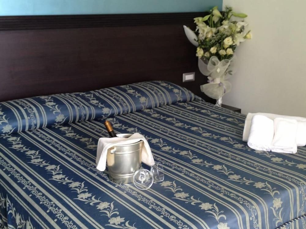 Superior Room, Sea View, Beachfront photo 2