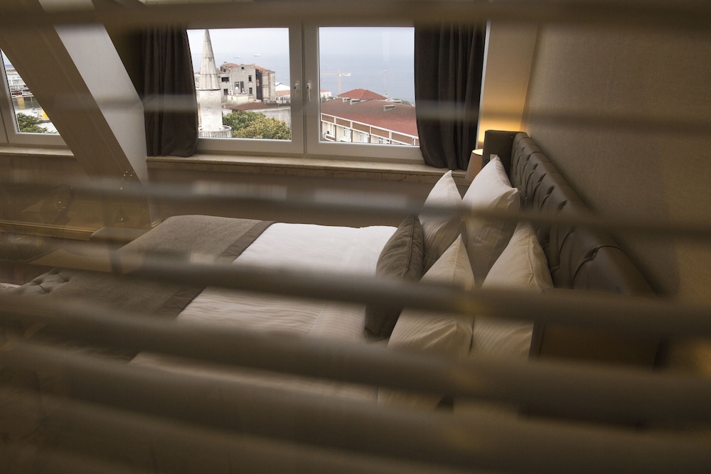 Queen Suite with Sea View photo 2