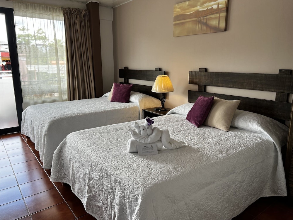 Basic Quadruple Room photo 1