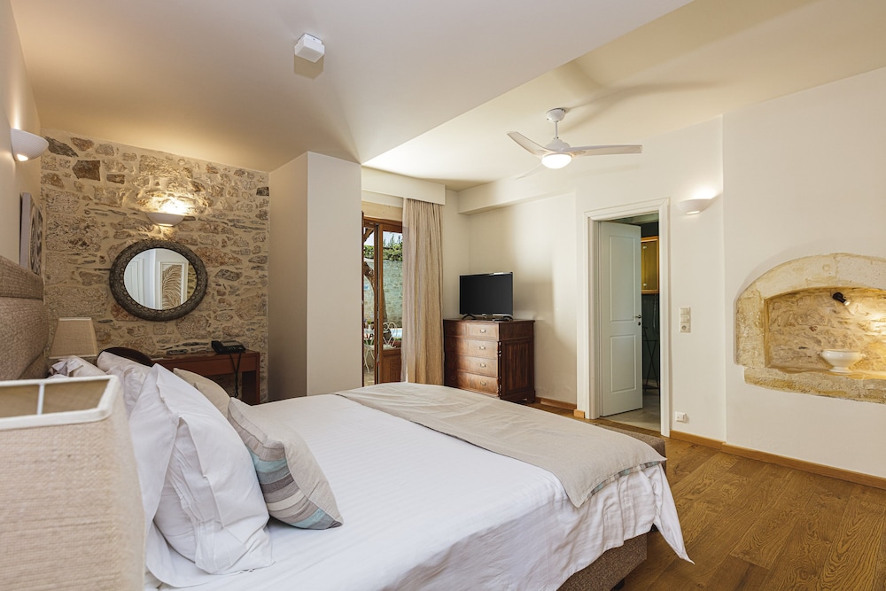 Junior Suite  - Dianthus photo 2
