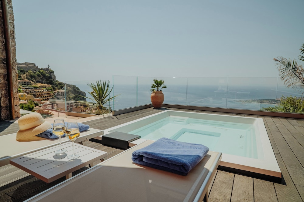 Prestige Suite with Private Mini Pool