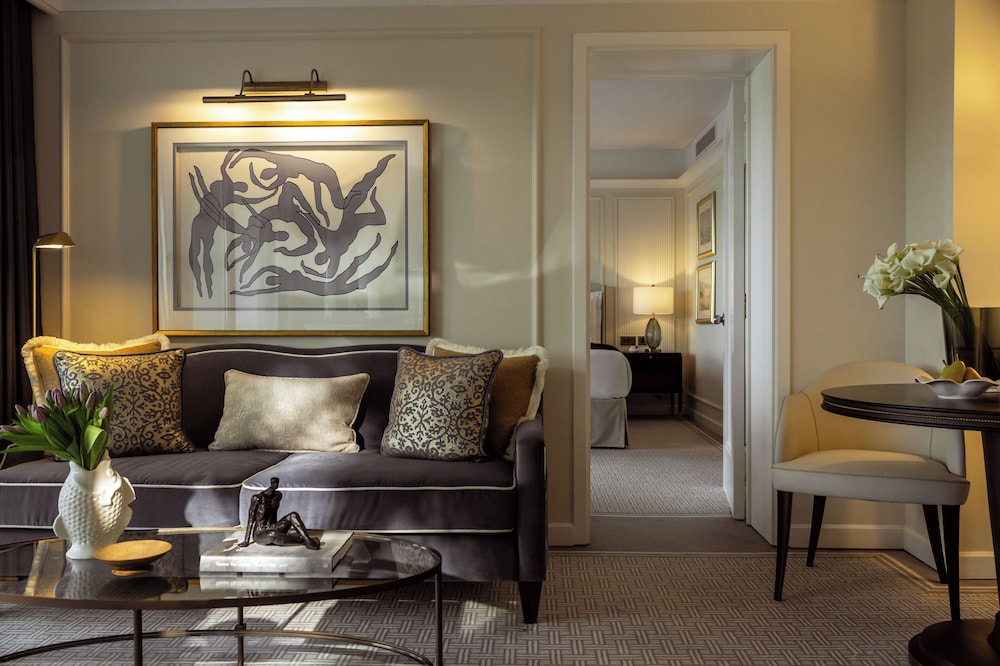 Grand Suite - Photo 2
