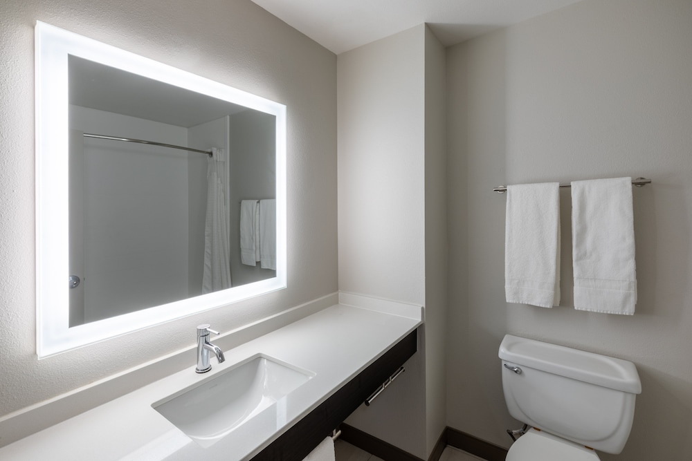 Suite, Multiple Beds (Extra Floor Space) - Photo 2