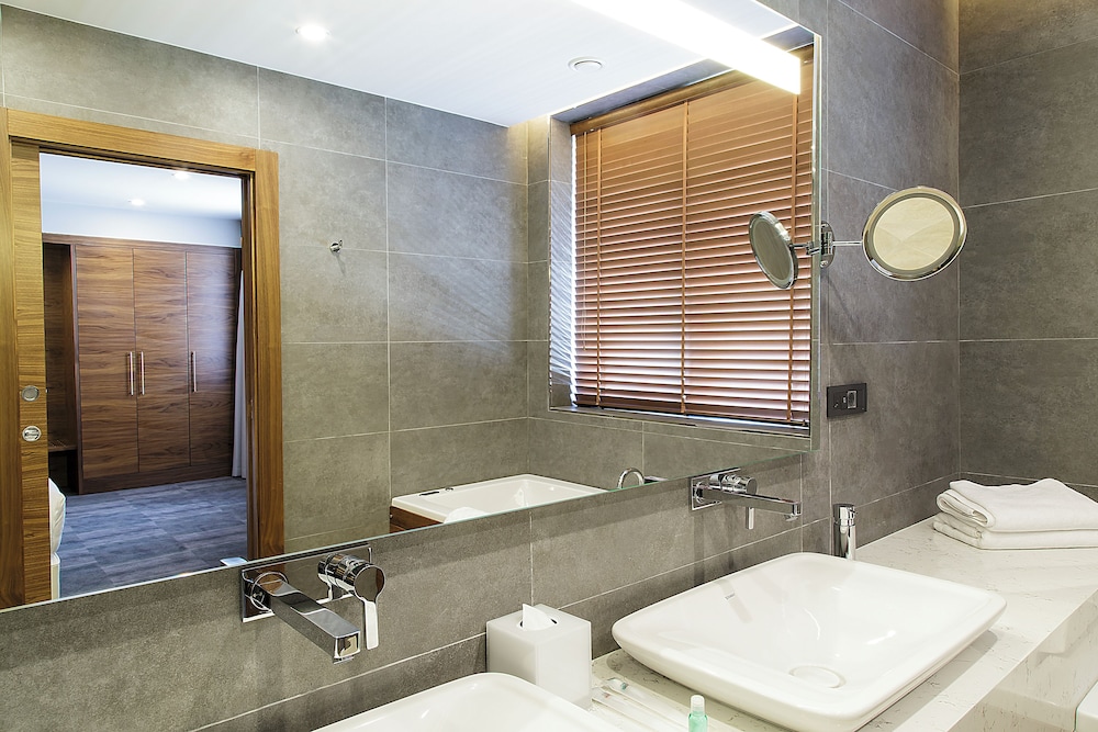 Selection King Suite photo 3