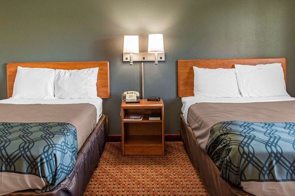 Standard Room, 2 Queen Beds