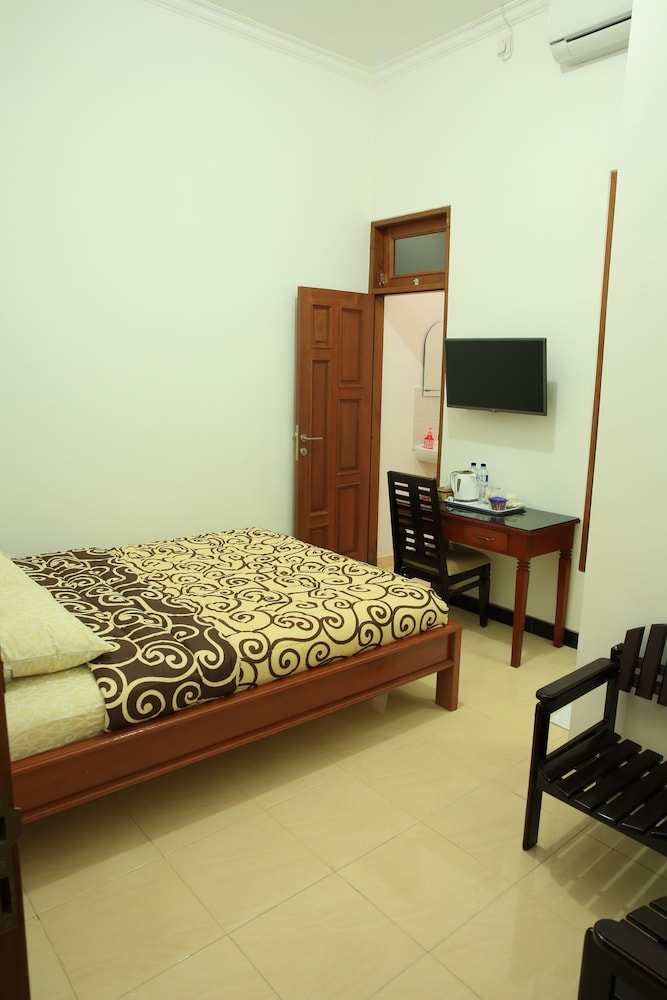 Standard Room photo 1