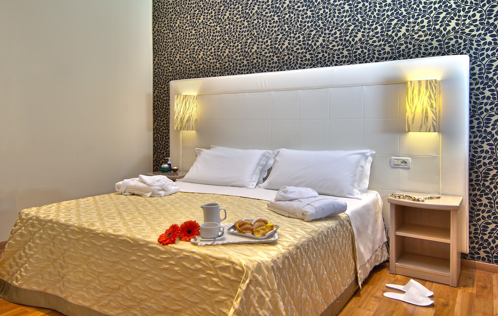 Superior Double or Twin Room - Photo 4