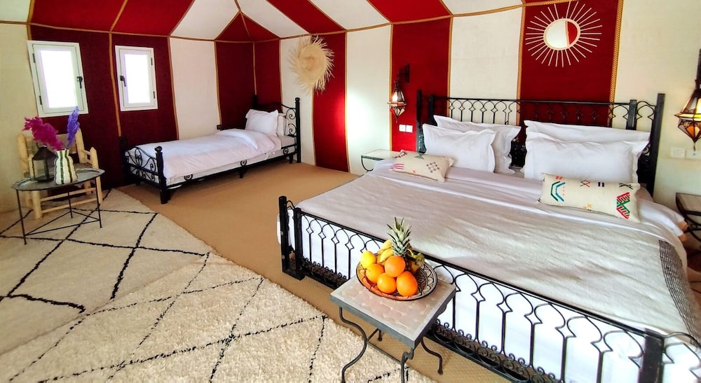 Executive Tent, Desert View photo 1