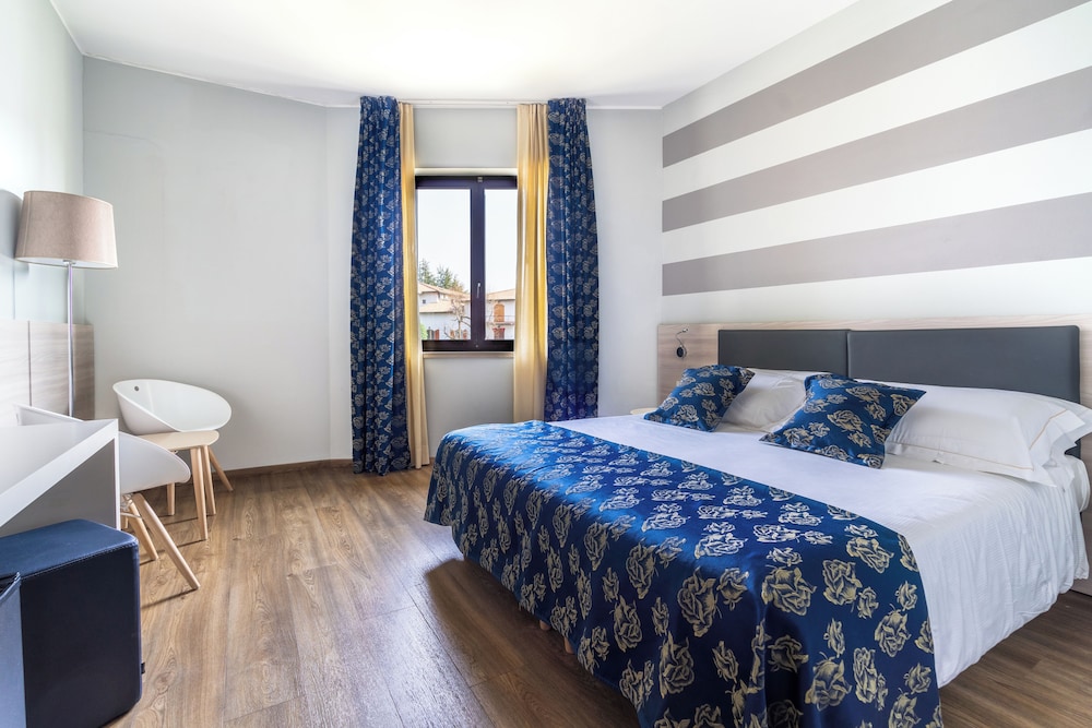 Basic Double Room
