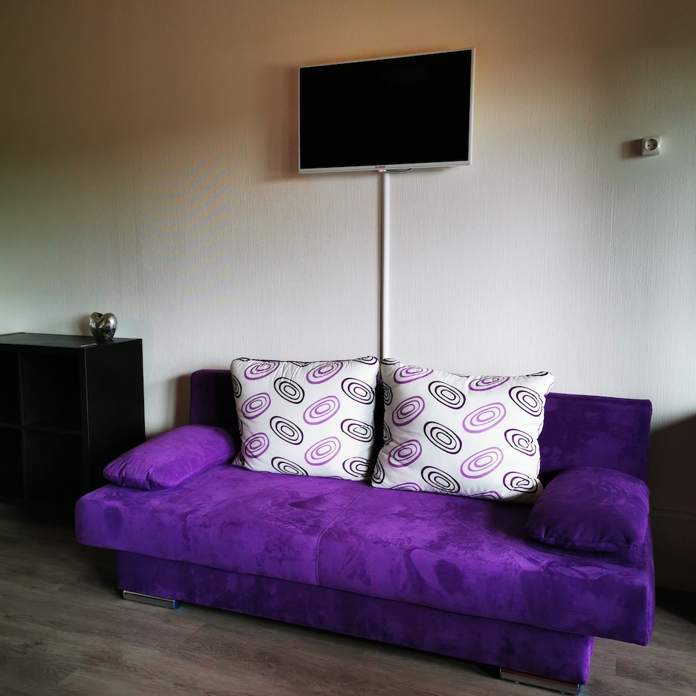 Family Room photo 2