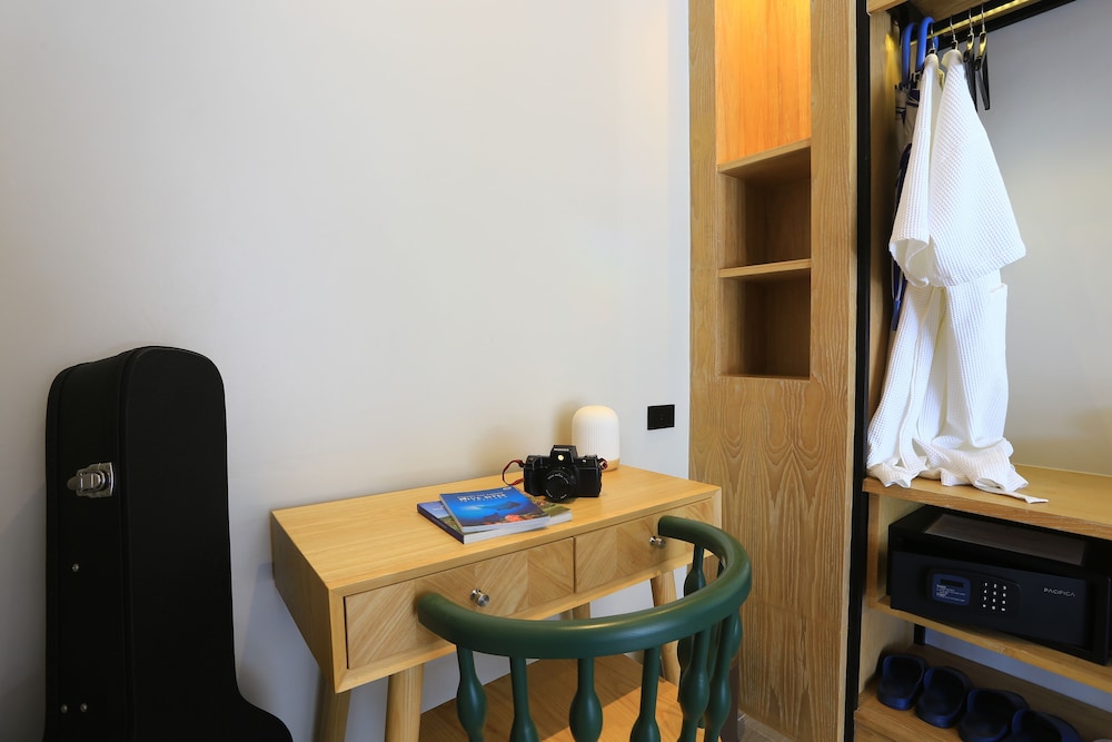 Light House Suite - Photo 11