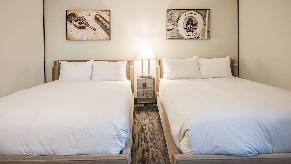 Premium Room, 2 Queen Beds (Coast) photo 2