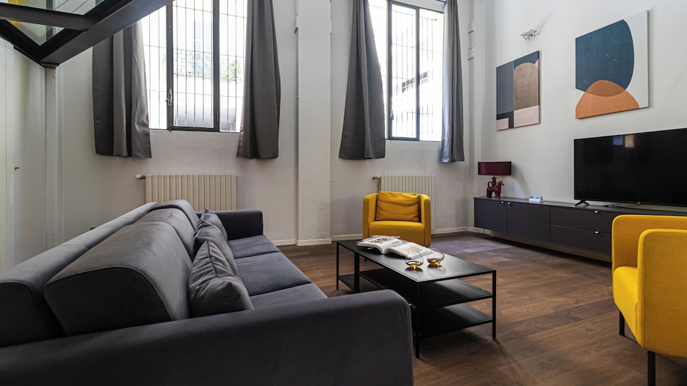 Apartment (2 Bedrooms)