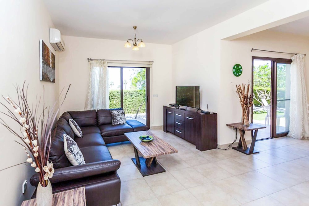 Villa (3 Bedrooms) photo 3